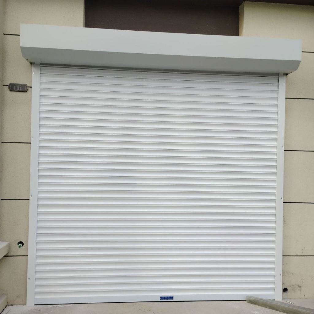 High-Quality Manual Roll-Up Doors for Commercial and Industrial Use - BOLANG DOOR
