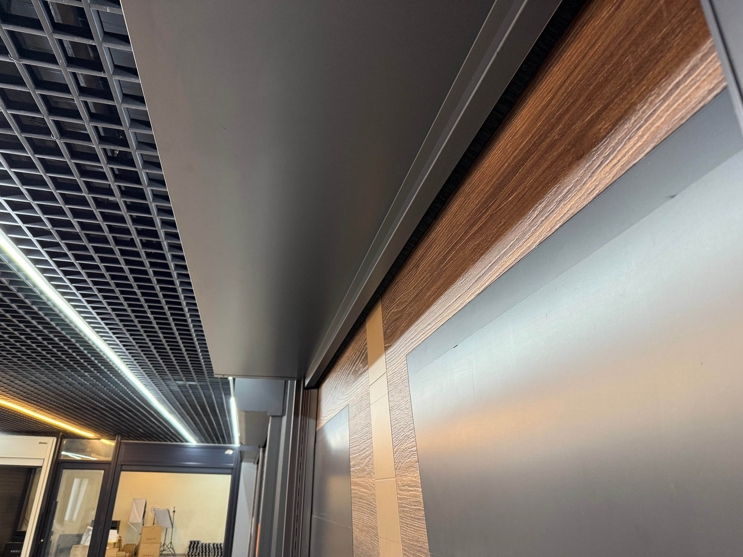 Modern High-Security Rolling Garage Door with Custom Finishes - BOLANG DOOR