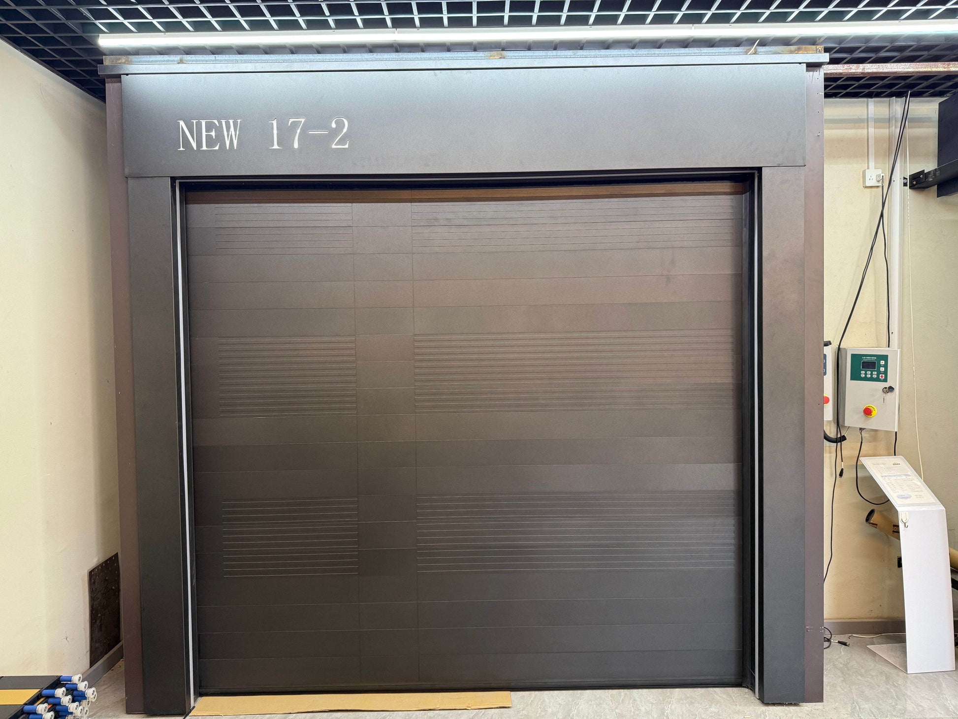 Sleek New 17 - 2 Model Rolling Garage Door – Contemporary Design - BOLANG DOOR